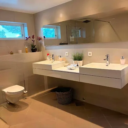 Spacious With Terrace & Car Charger Villa Bergen